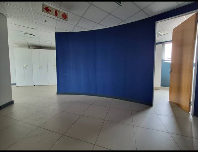 599M² OFFICE TO LET IN RIVONIA
